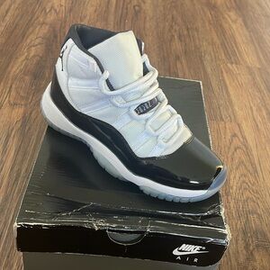 Air Jordan retro 11 concord